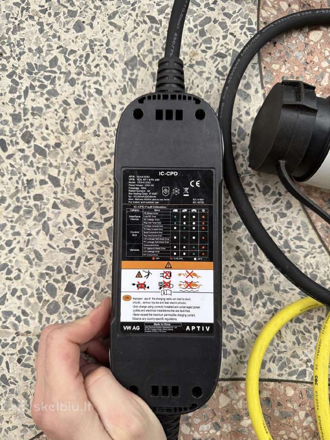 "Vag" grupės elektromobilių laidai, pakrovėjai - nuotraukos Nr. 3