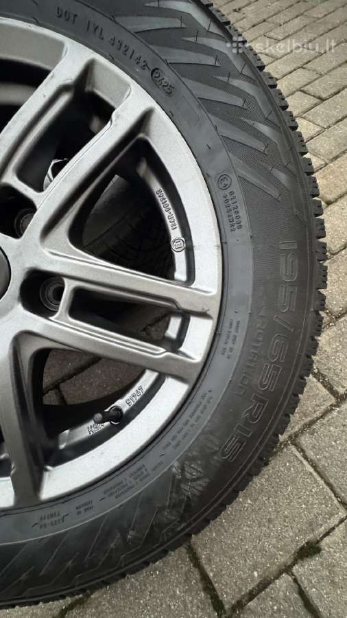 Nauji ratlankiai R15 su padangomis Nokian 195/65 - nuotraukos Nr. 11