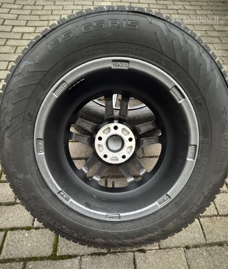 Nauji ratlankiai R15 su padangomis Nokian 195/65 - nuotraukos Nr. 18