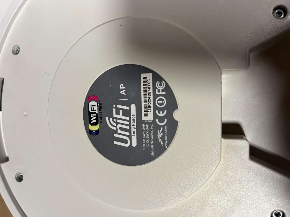 Parduodu Ubiquiti unifi bevielio tinklo WiFi stot. - nuotraukos Nr. 5