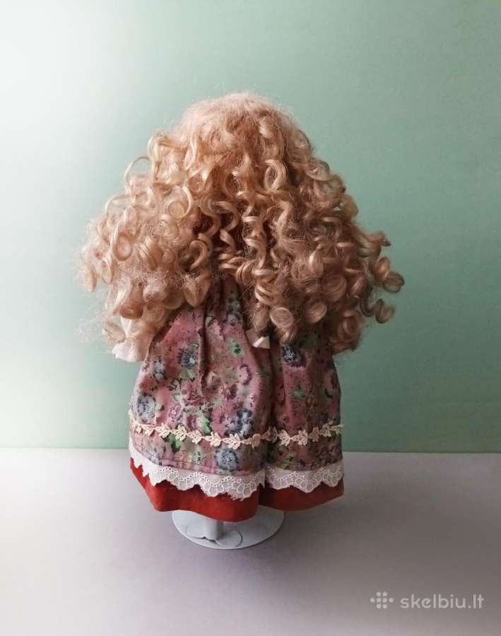 Vintažinė porcelianinė lėlė su stovu, 40cm - nuotraukos Nr. 3