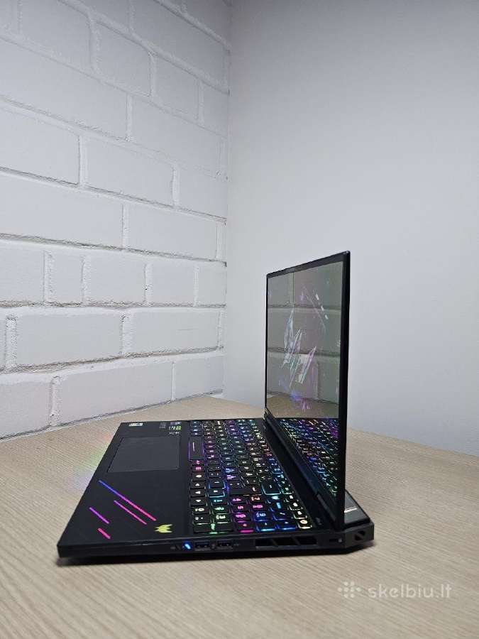 Acer Predator Helios Ai 16 Rtx 5090 - nuotraukos Nr. 6