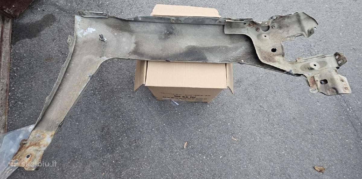Toyota Fj Cruiser kairysis priekinis sparnas - nuotraukos Nr. 3