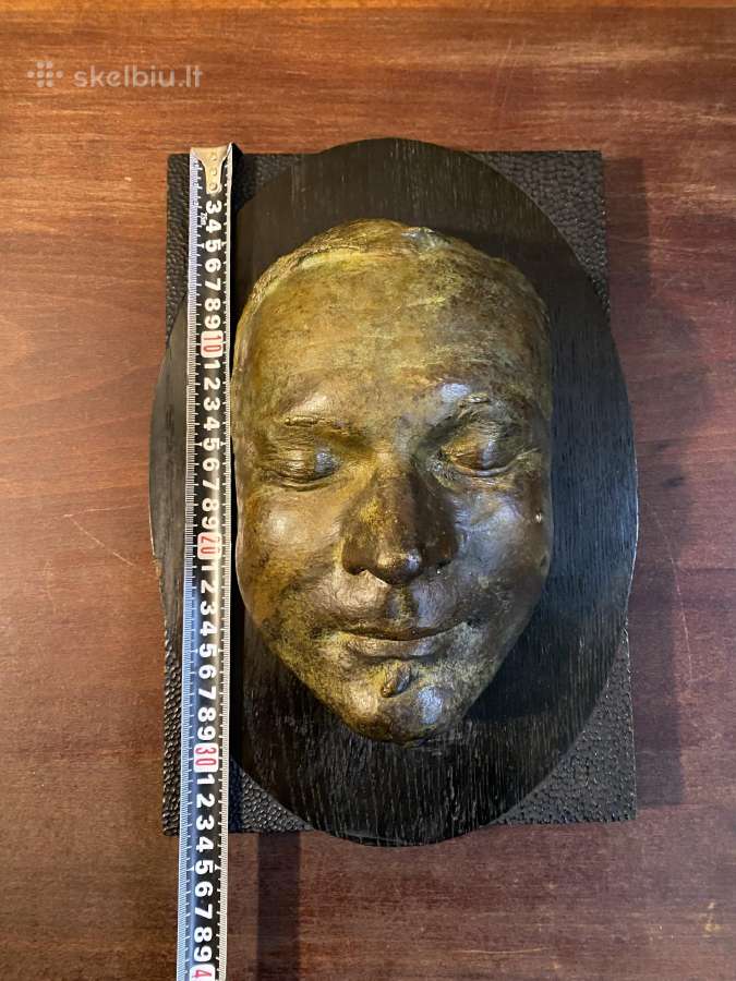 Bronzinis skulptūrinis portretas ant ąžuolo. - nuotraukos Nr. 10