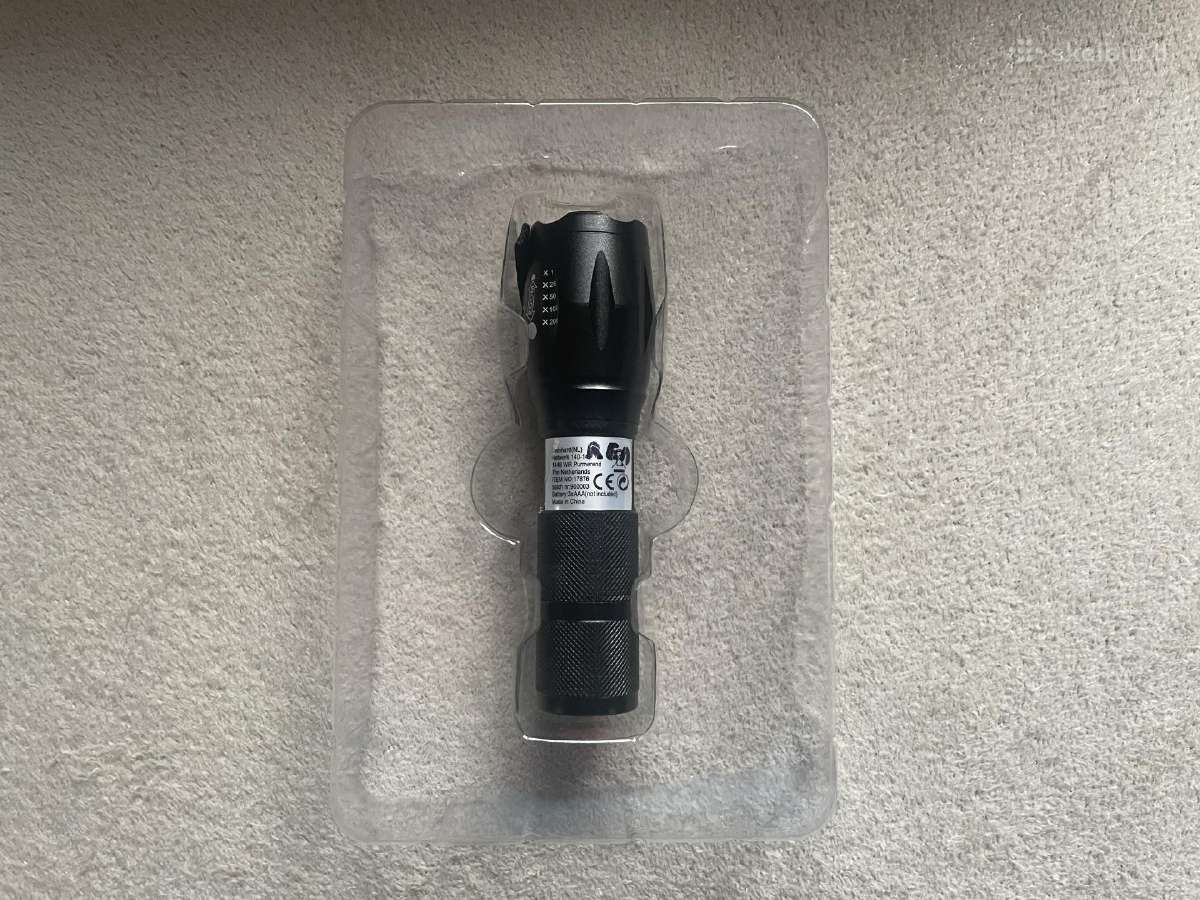 Taktinis LED prožektorius Deluxa Militaire Torch - nuotraukos Nr. 3