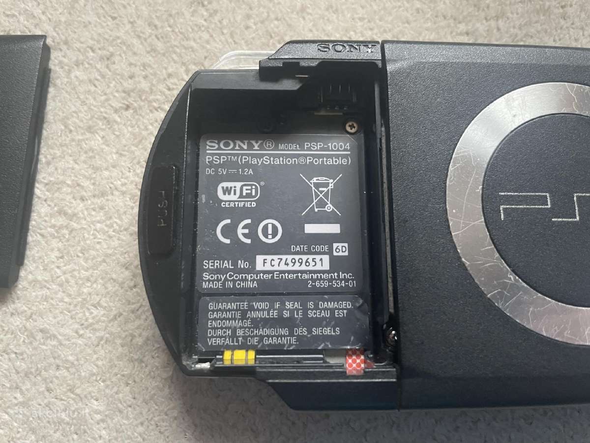 Sony Playstation Portable PSP-1004 konsolė - nuotraukos Nr. 9