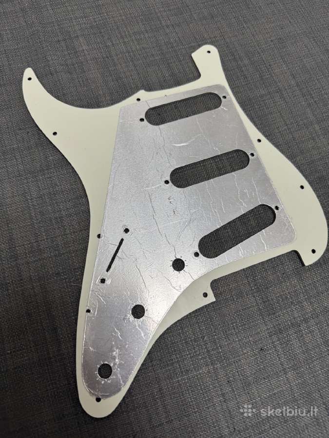 Stratocaster Ss pickguard – kreminis, 11 skylių - nuotraukos Nr. 2