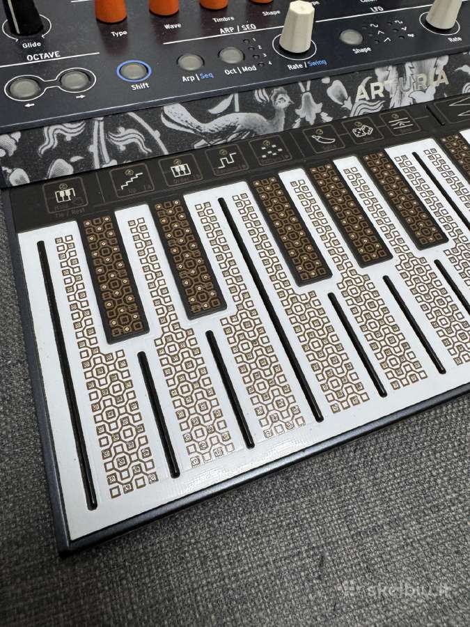 Arturia Microfreak – idealios būklės sintezatorius - nuotraukos Nr. 7