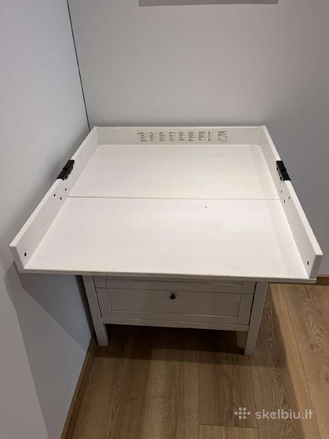 Ikea Sundvik vystymo stalas - nuotraukos Nr. 2