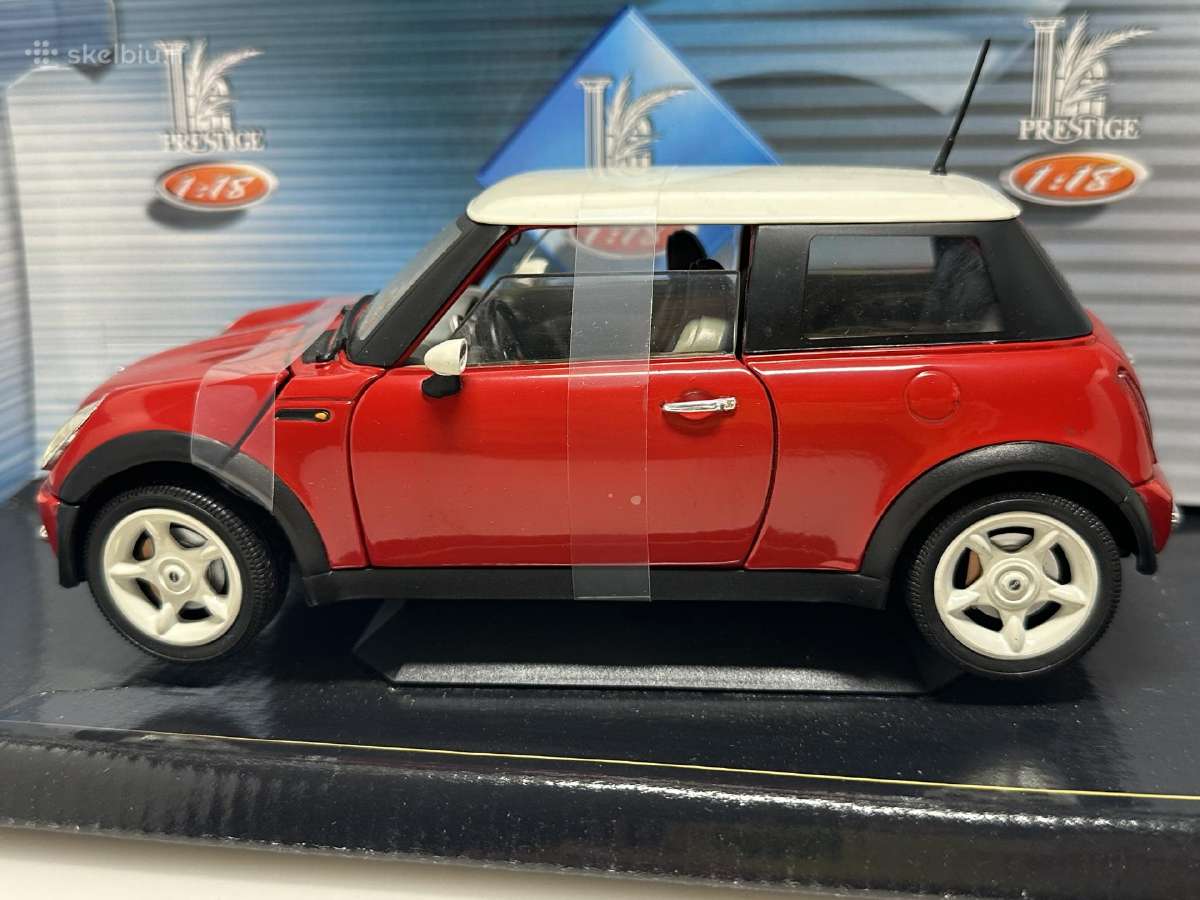Mini Cooper 2001 sarkans 1:18 Solido - nuotraukos Nr. 4