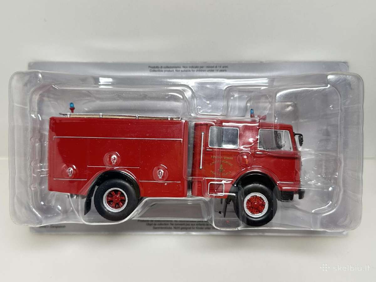 Om Fiat 150 1968 gaisrinė raudona 1:43 IXO Alta - nuotraukos Nr. 2