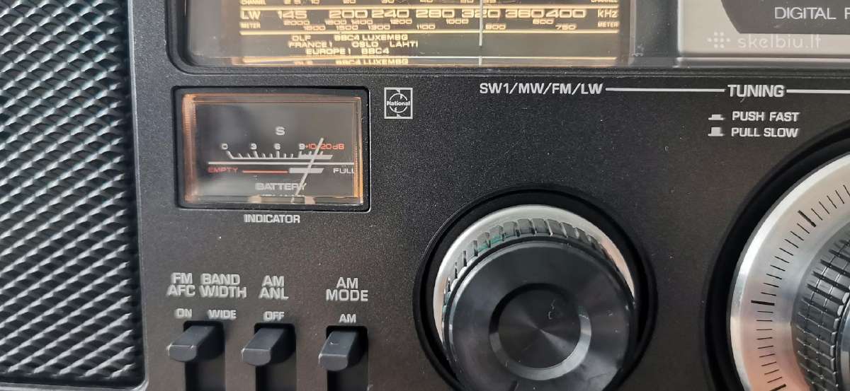 Panasonic Rf-4900 Dr49 Fm/lw/mw/sw Radijo Imtuvas - nuotraukos Nr. 3