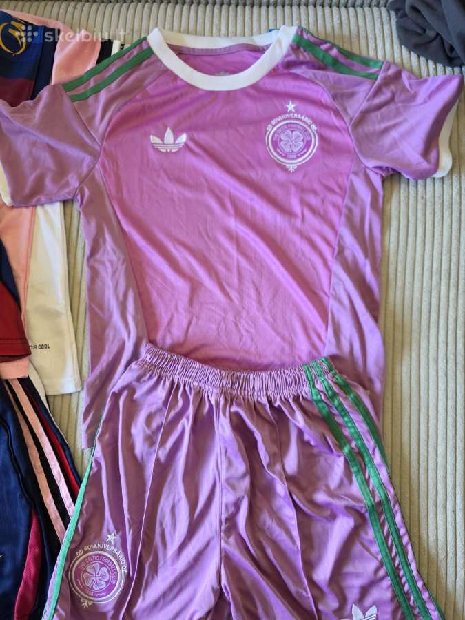 Vaikiški futbolo aprangos komplektai - nuotraukos Nr. 4