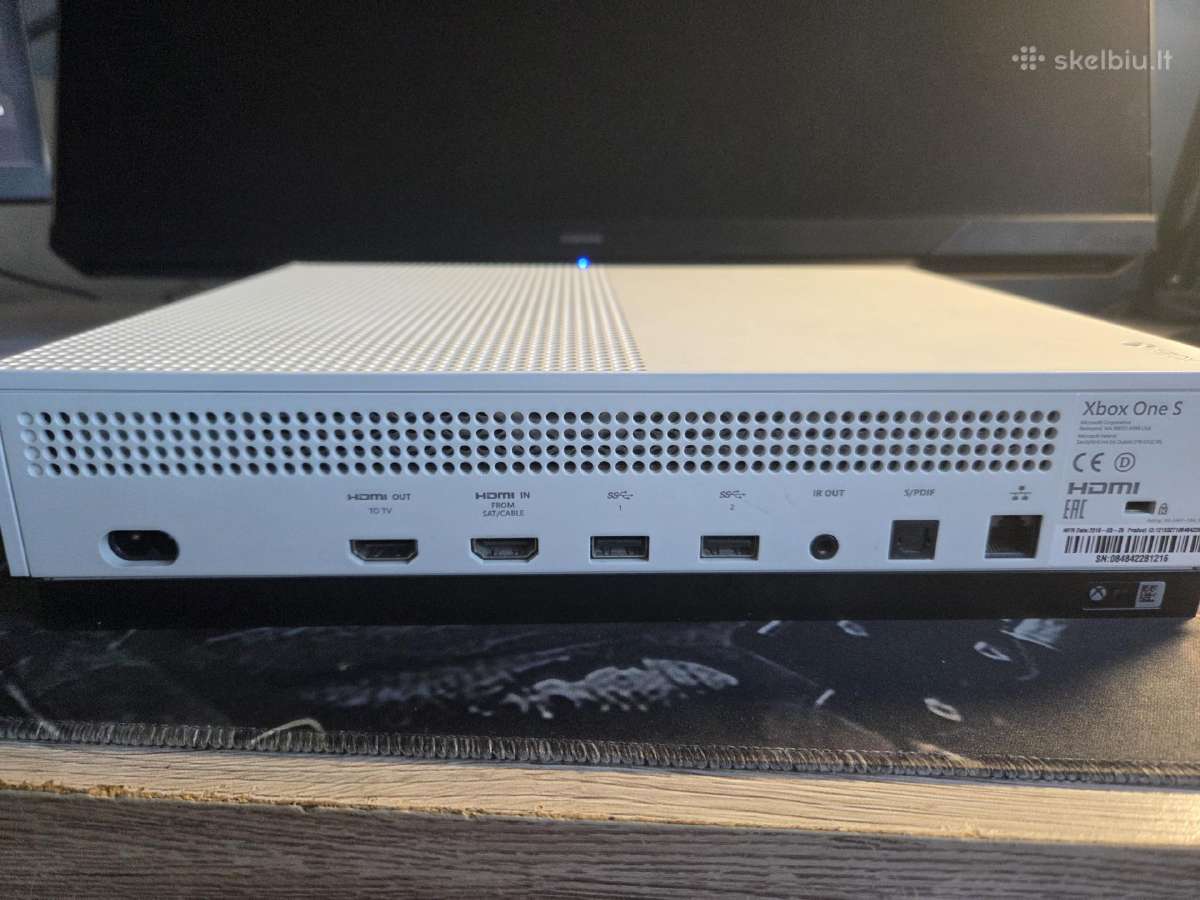 Parduodu Xbox One S 500 GB + 4 žaidimai! - nuotraukos Nr. 2