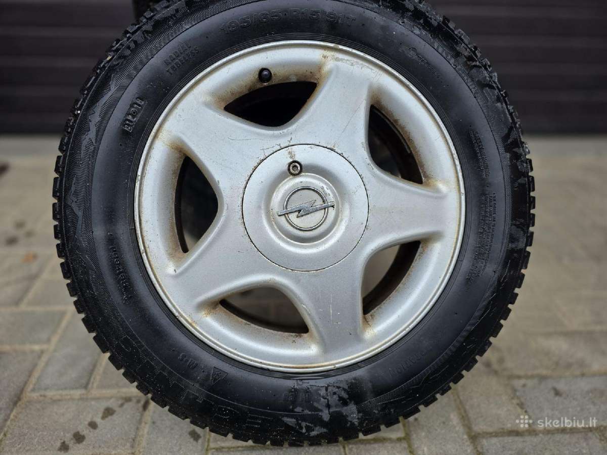 Opel Astra žieminės padangos - nuotraukos Nr. 4