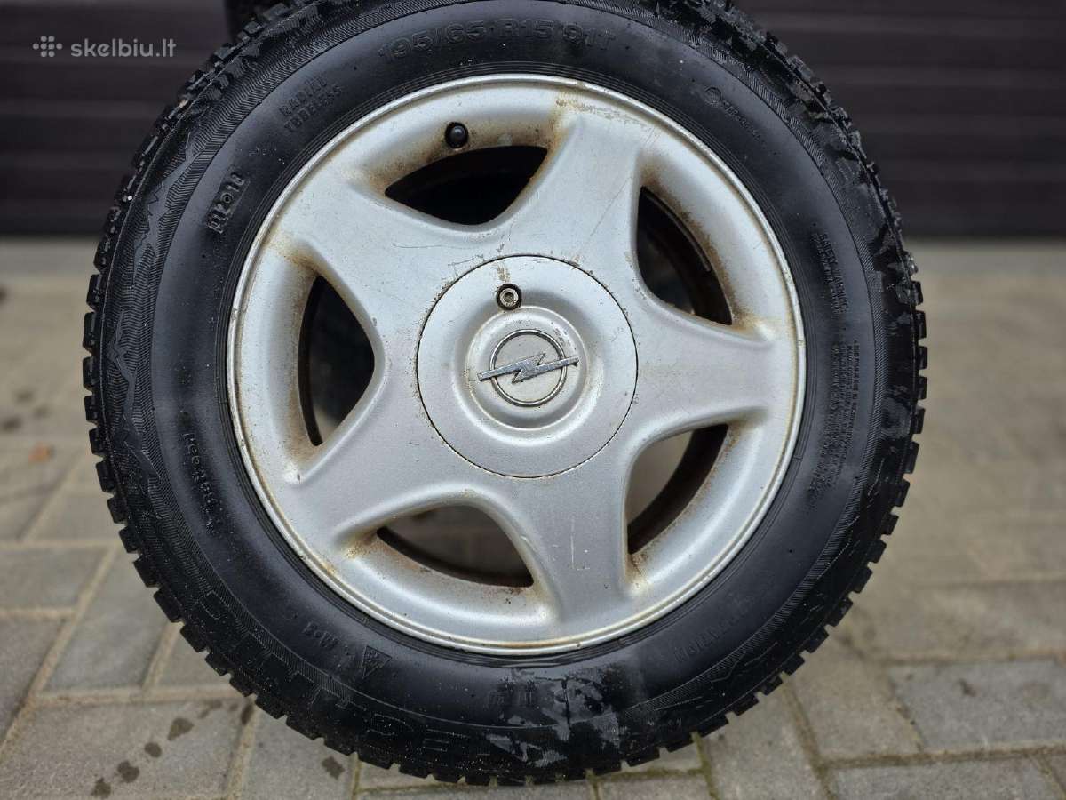 Opel Astra žieminės padangos - nuotraukos Nr. 10