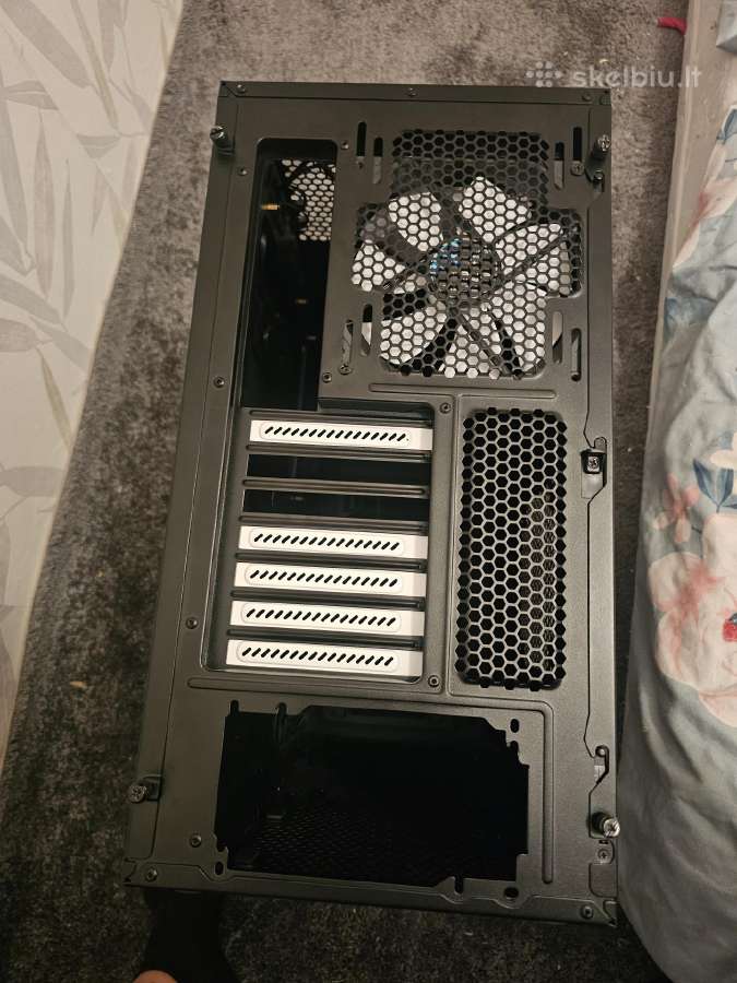Fractal Design - nuotraukos Nr. 3