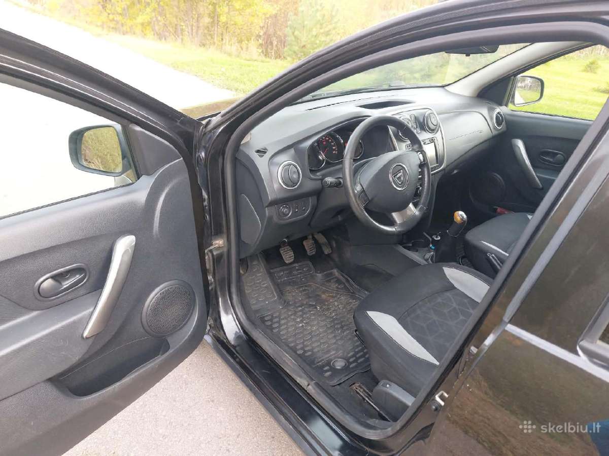 Automobilis - nuotraukos Nr. 5