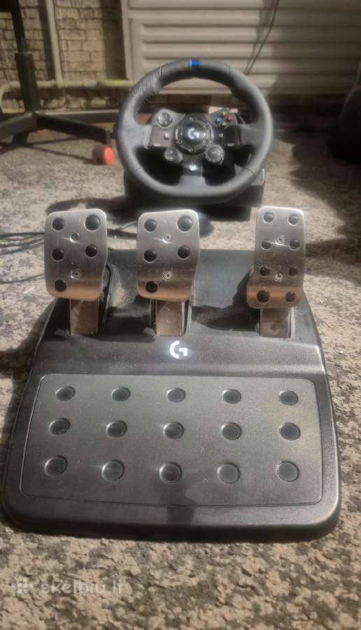 Vairas ir pedalai logitech g923 - nuotraukos Nr. 2