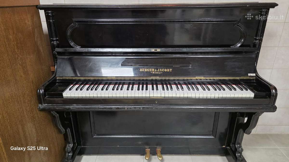 Parduodami du kokybiški šveicariški pianinai - nuotraukos Nr. 7
