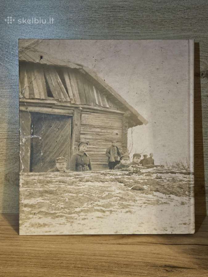 Albumas 'Savanoriai: fotografinė atmintis' - nuotraukos Nr. 2