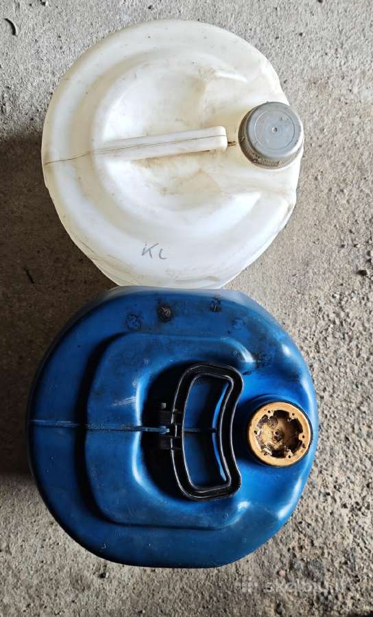 Plastikinės 20 ir 10 litrų talpos - nuotraukos Nr. 6