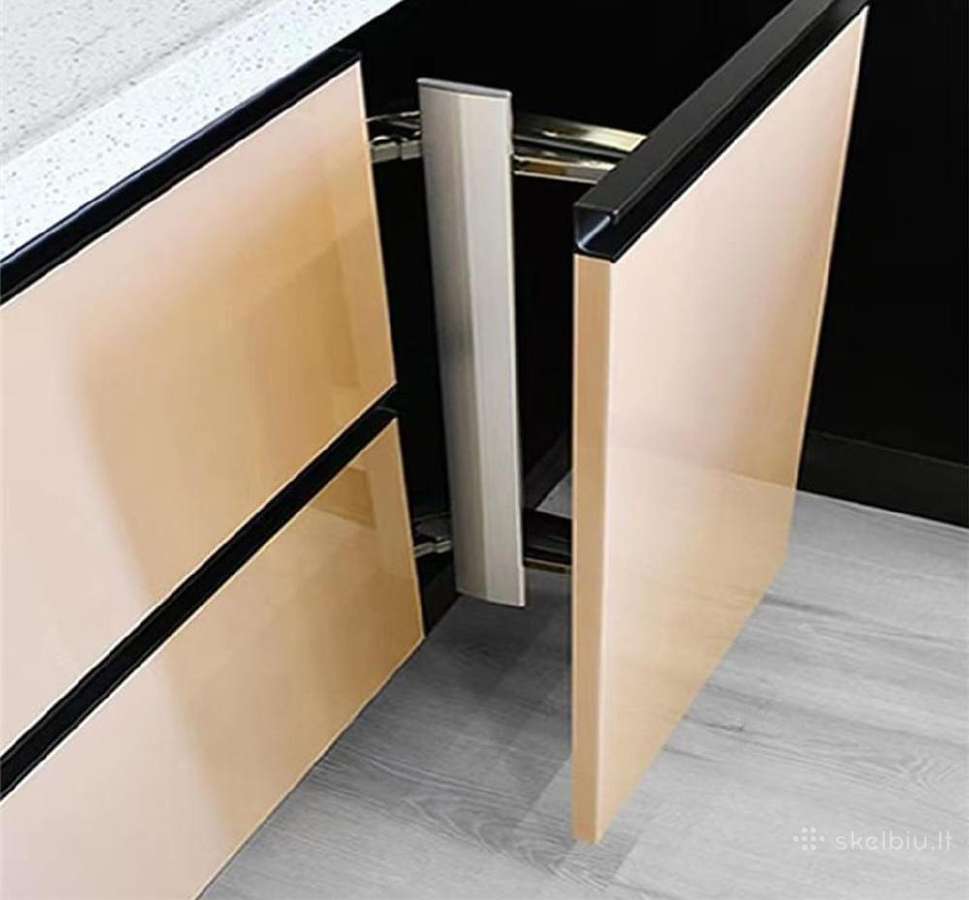 Lankstai "Bus Doors" - nuotraukos Nr. 2