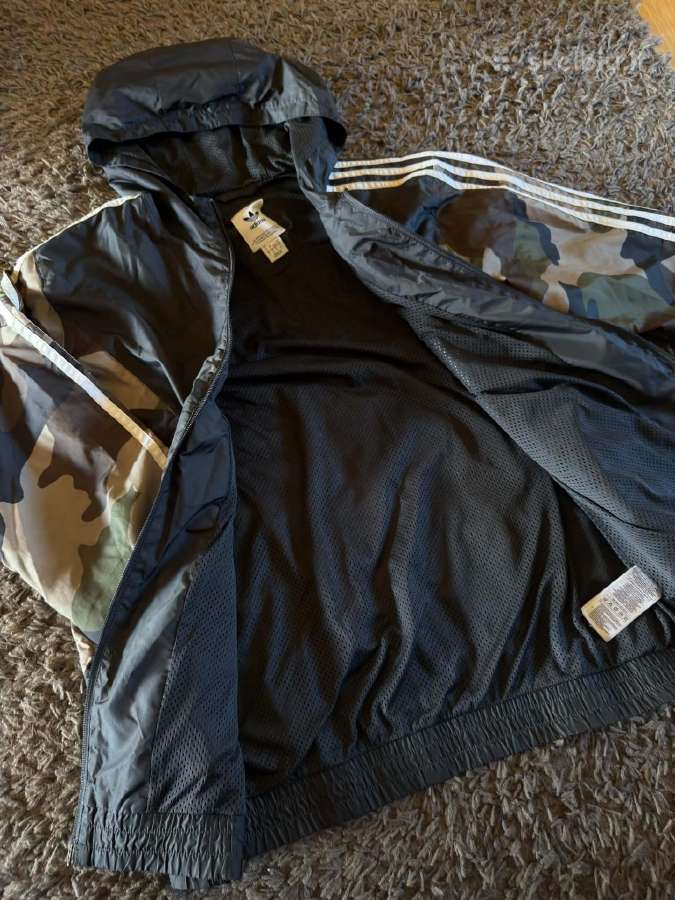 Adidas striukė - nuotraukos Nr. 10