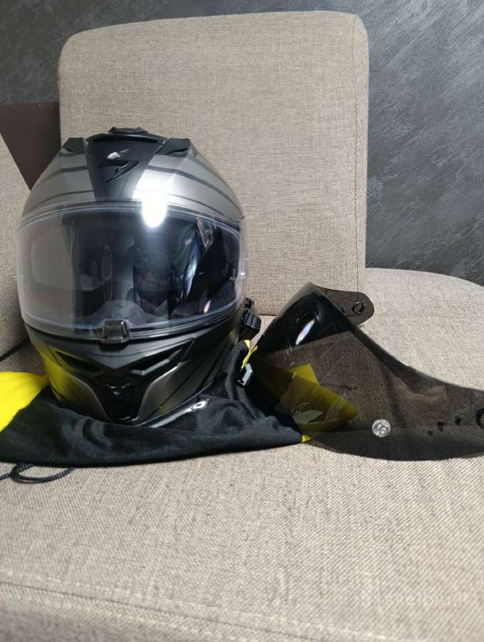 Moto šalmas - nuotraukos Nr. 3