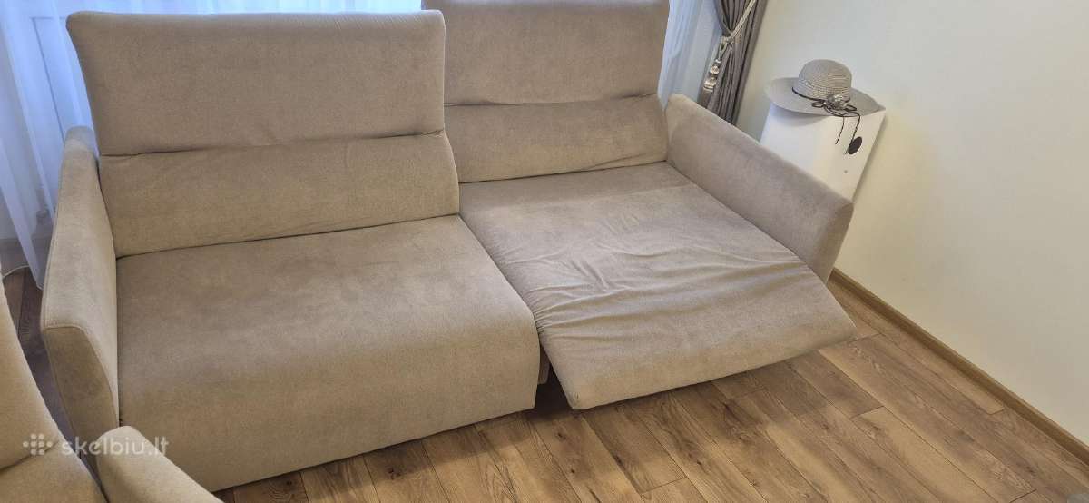 Supamas ir sukinejasi supuojamas fotelis ir sofa. - nuotraukos Nr. 5