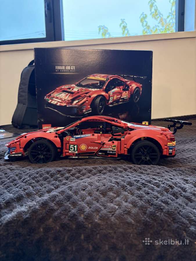 Lego #42125 Ferrari 488 Gte - nuotraukos Nr. 3