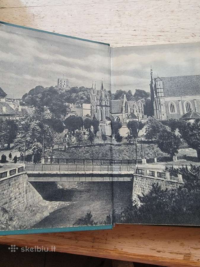 1960 m.knyga "Vadovas po Vilnių" - nuotraukos Nr. 2