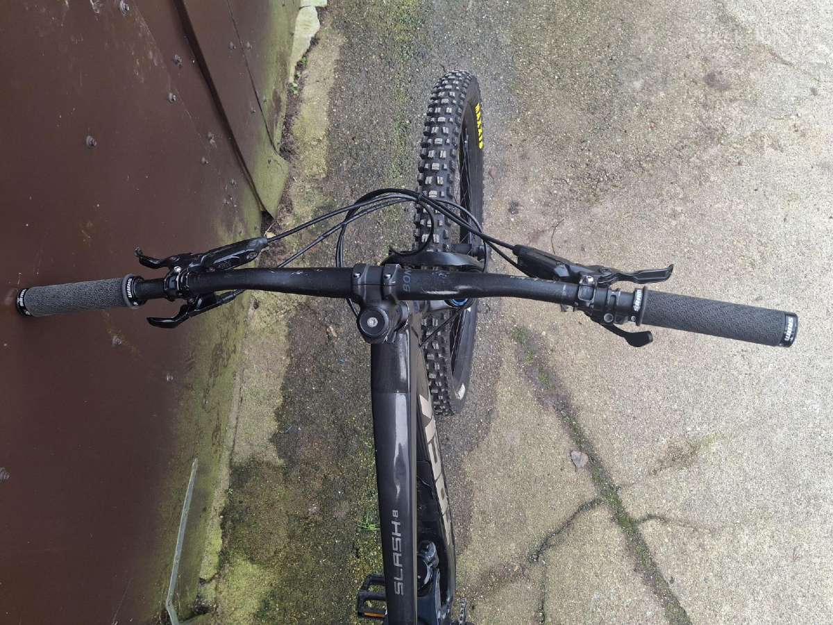 Trek Slash 8 2022 L - nuotraukos Nr. 7