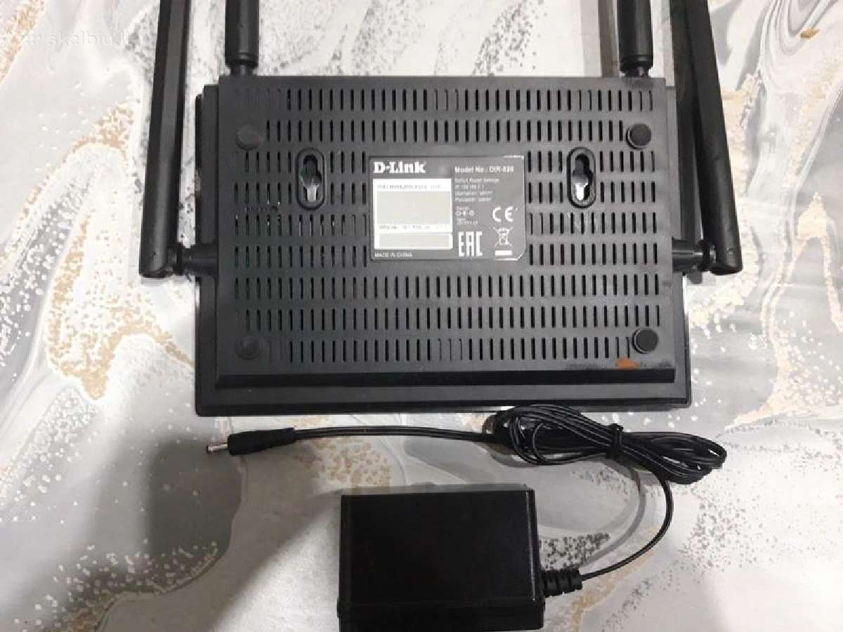 Gigabitinis routeris D-link Dir-825 - nuotraukos Nr. 3