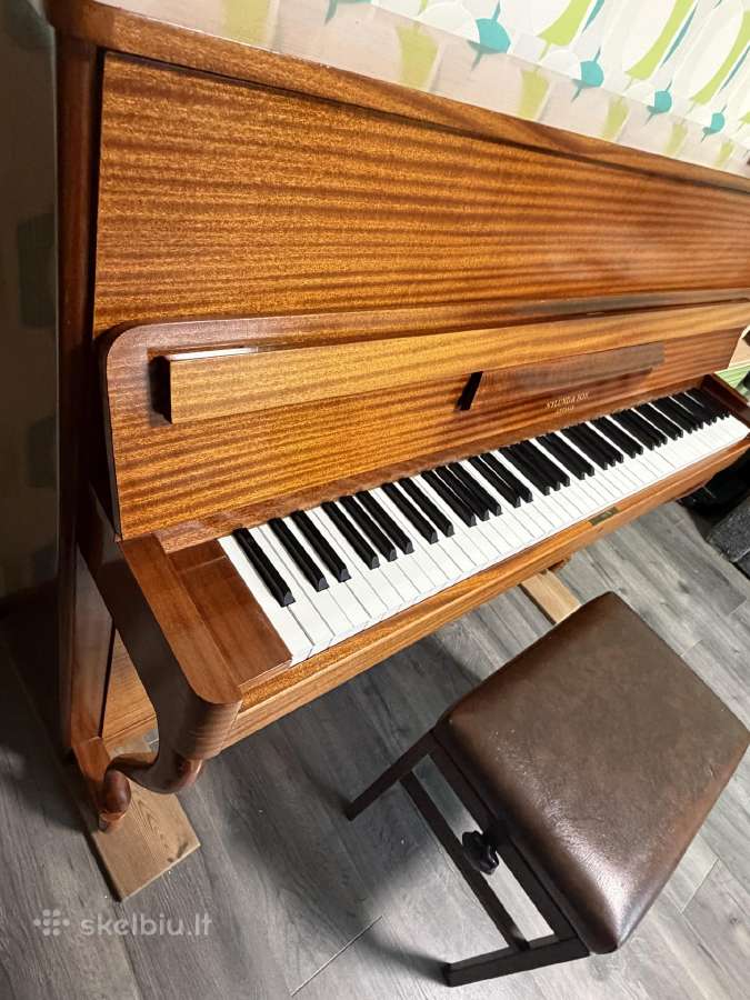 Švediškas pianinas Nylund & Son su kėdute - nuotraukos Nr. 6
