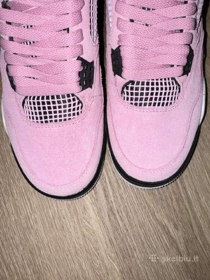 Gražūs rožiniai Jordan 4 batai - nuotraukos Nr. 2