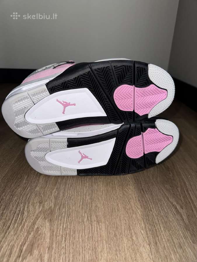Gražūs rožiniai Jordan 4 batai - nuotraukos Nr. 3