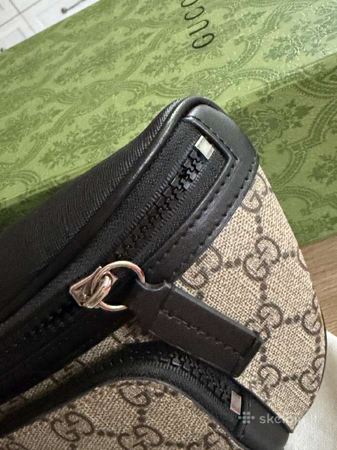 Gucci juosmens pinigine rankine - nuotraukos Nr. 3