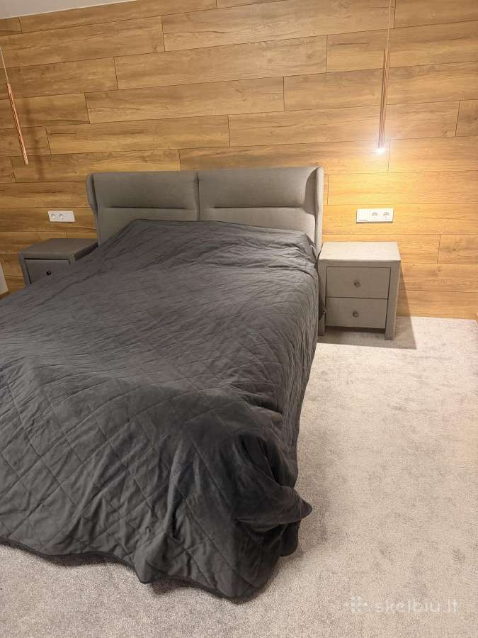 160 dvigulė lova su spintelėmis ir čiužiniu - nuotraukos Nr. 2