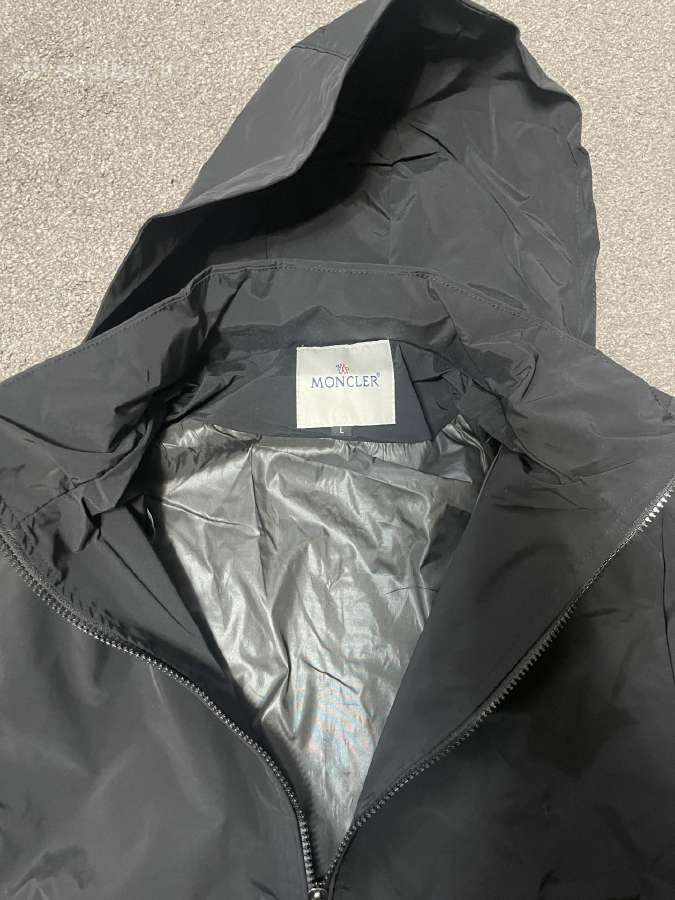 Moncler Striukė - nuotraukos Nr. 3