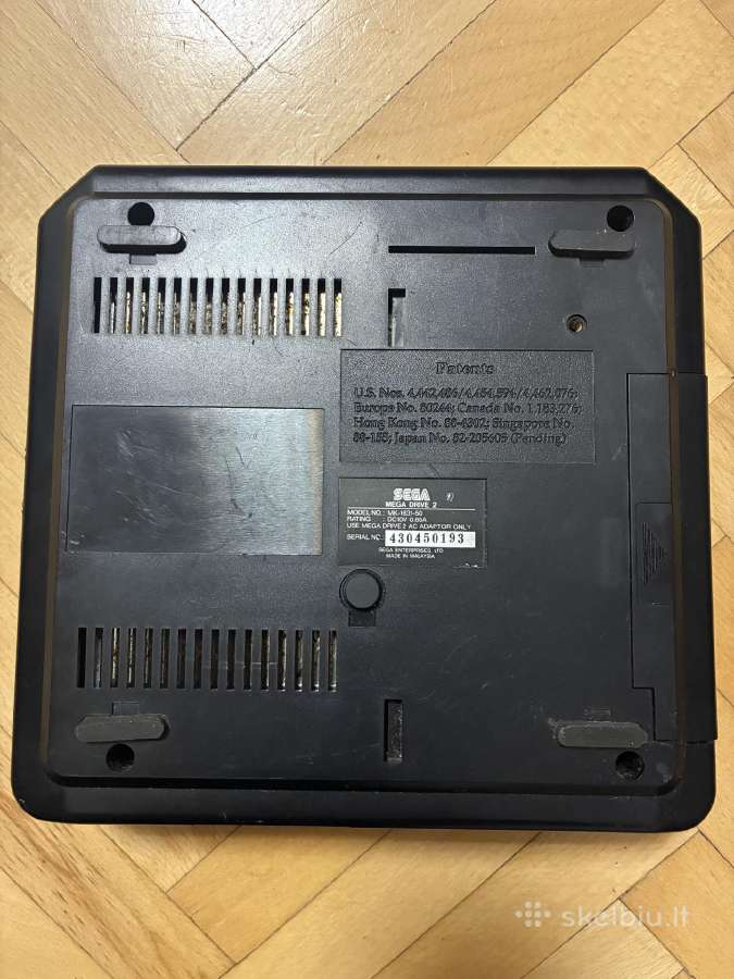Sega Mega Drive 2 originali konsolė - nuotraukos Nr. 3