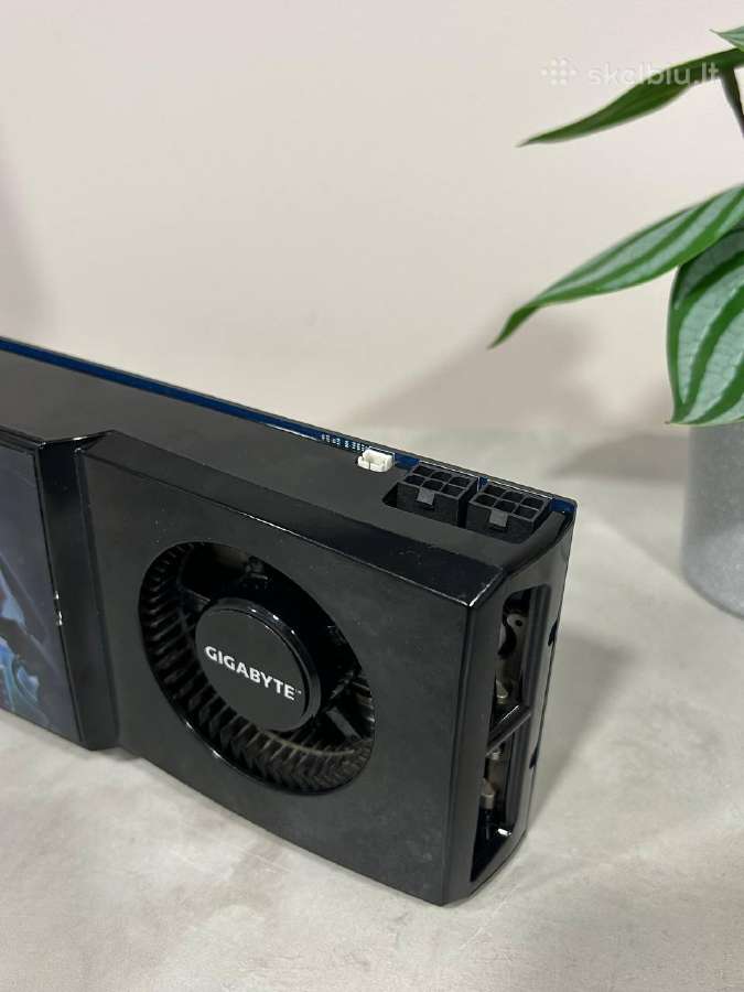 Kolekcinė vaizdo plokštė Gigabyte Geforce Gtx 275 - nuotraukos Nr. 4