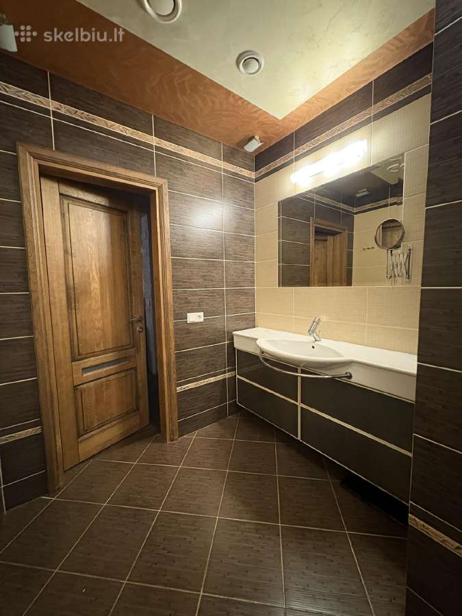 Parduodamas namas uždarame privačiame rajone - nuotraukos Nr. 11