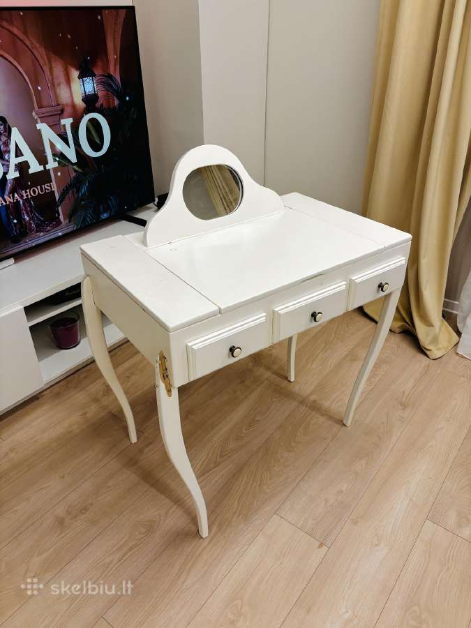 Baltas makiažo staliukas su veidrodžiu - nuotraukos Nr. 4