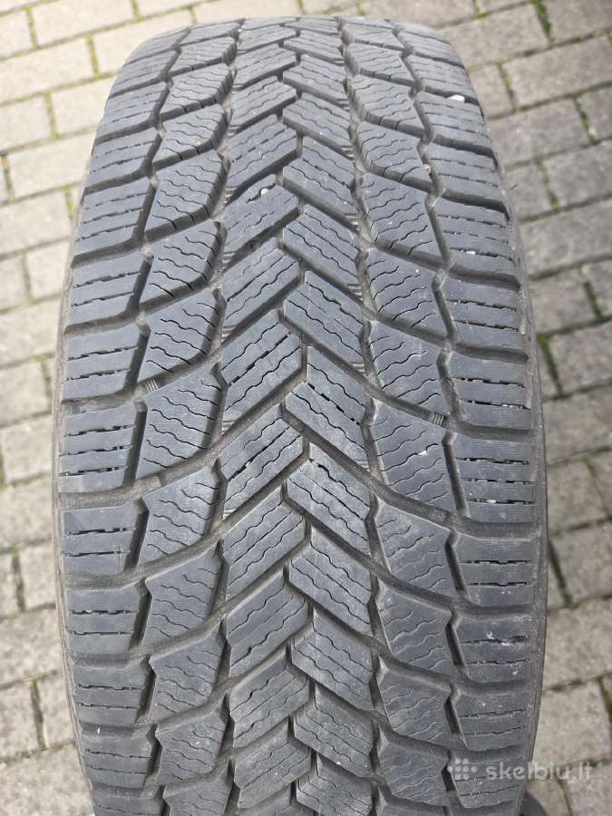 Originalūs Audi Q3 ratlankiai su padangomis - nuotraukos Nr. 9