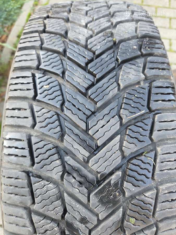 Originalūs Audi Q3 ratlankiai su padangomis - nuotraukos Nr. 10