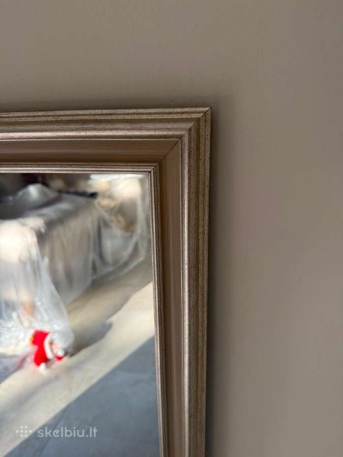 Elegantiškas veidrodis su aukso spalvos rėmu - nuotraukos Nr. 3