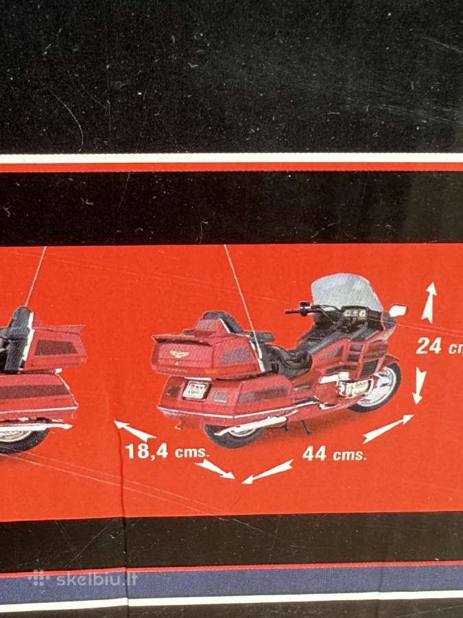 Motociklo modelis„honda Goldwing 1500 Se“,1:6 - nuotraukos Nr. 19