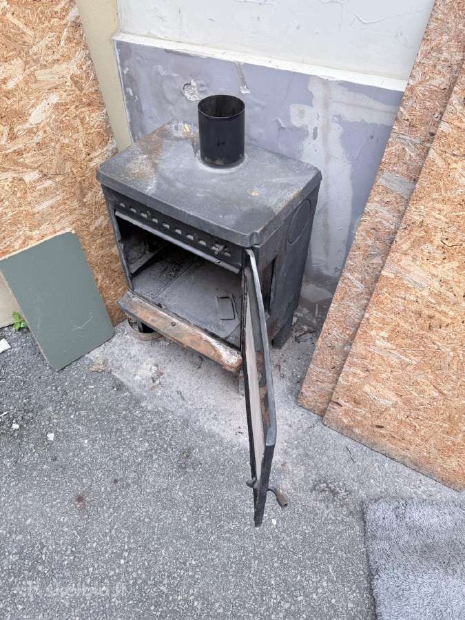 Norvegiška Dovre ketaus malkinė krosnelė - nuotraukos Nr. 2