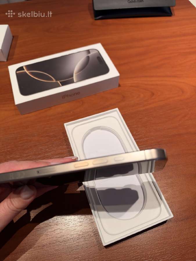 iPhone 16 Pro, Natural Titanium 256gb - nuotraukos Nr. 3
